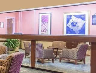 Days Inn By Wyndham Camp Springs Andrews Afb Экстерьер фото